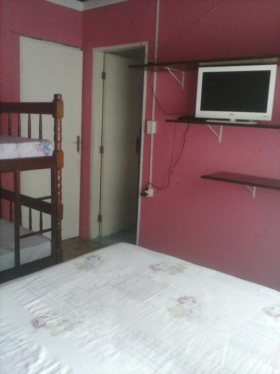 Hostel Itanhaém Buitenkant foto